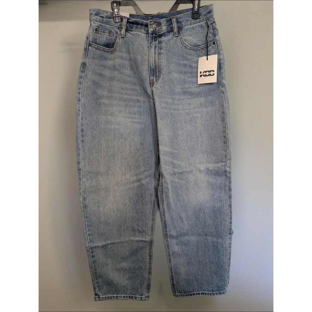 Women's KBB by Kahlana Mid Rise Barrel Leg The Kahlana Jean Light Wash Size 8